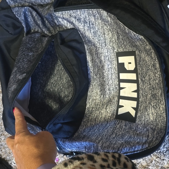 PINK Varsity Bagpack - Picture 6 of 7